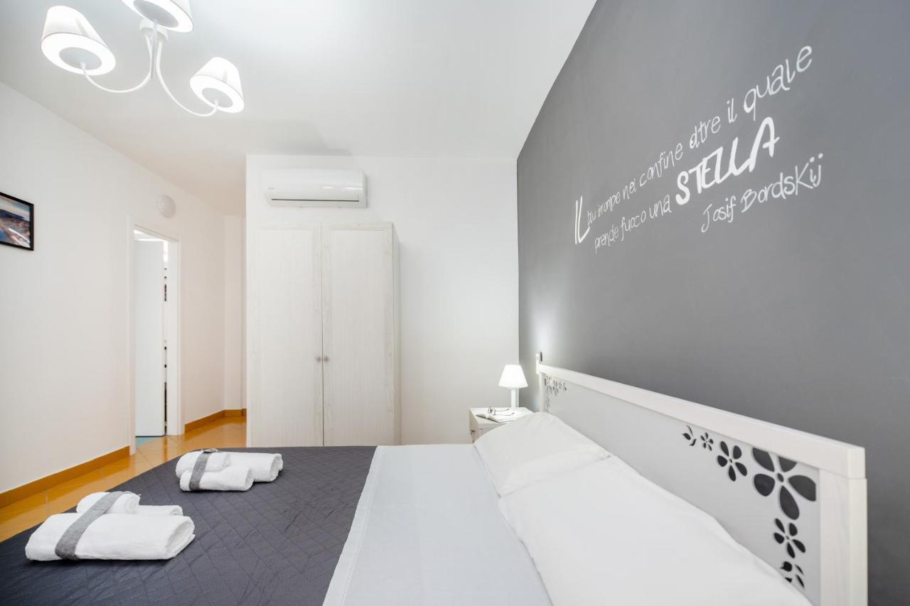La Casa Del Pozzo Vecchio Bed & Breakfast Procida Bagian luar foto