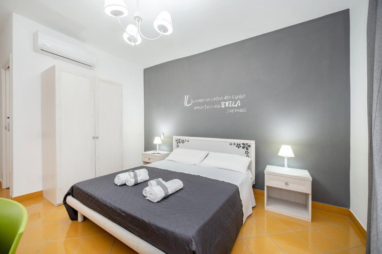 La Casa Del Pozzo Vecchio Bed & Breakfast Procida Bagian luar foto